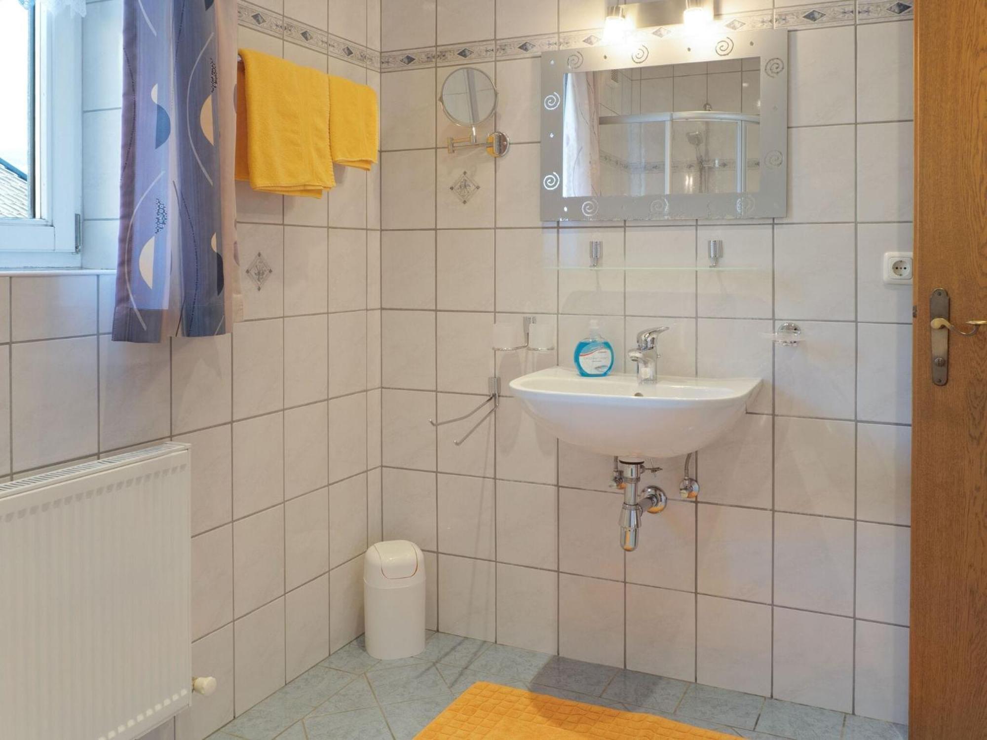 Lovely Apartment With Terrace In Fuegenberg Extérieur photo